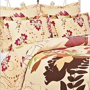 Anthropologie Zinnia Quilt